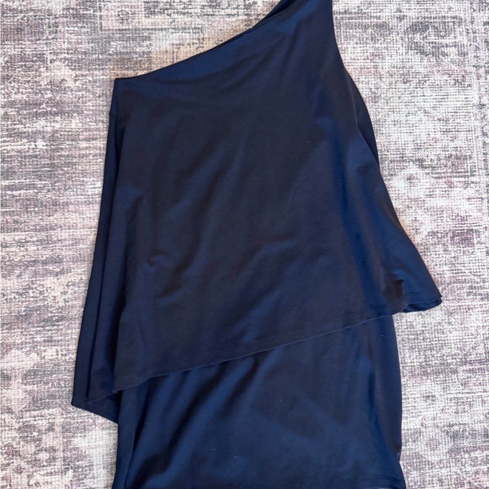 One-Shoulder Black Layered Dress